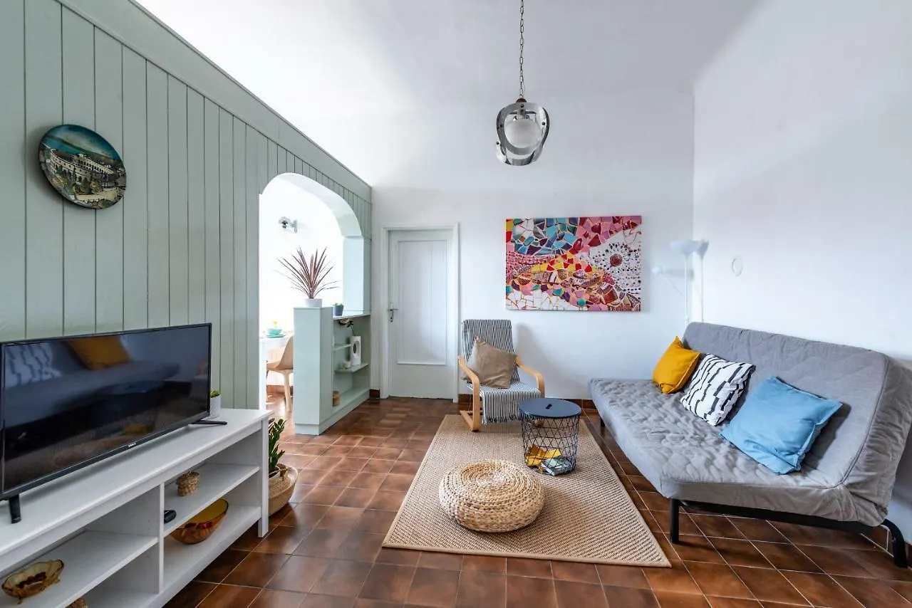Apartment Bloom - Pula City Center